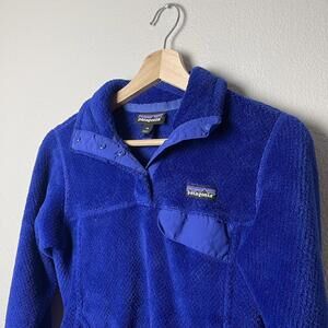 blue patagonia snap-t fleece pullover